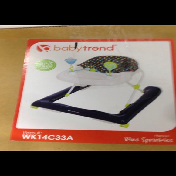 BABY TREND WALKER - Blue Sprinklers - Picture 5 of 6